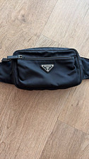 PRADA Milano Gürteltasche aus Nylon Schwarz, Reißverschluss,