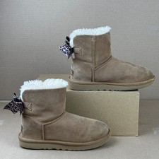 UGG Women’s Classic Mini Boots Chestnut with Bow | US Size 7 | Suede Shearling