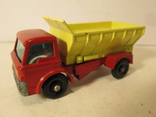 Vintage 1966 Lesney Matchbox No. 70 Ford Grit Spreader Truck Black Wheels