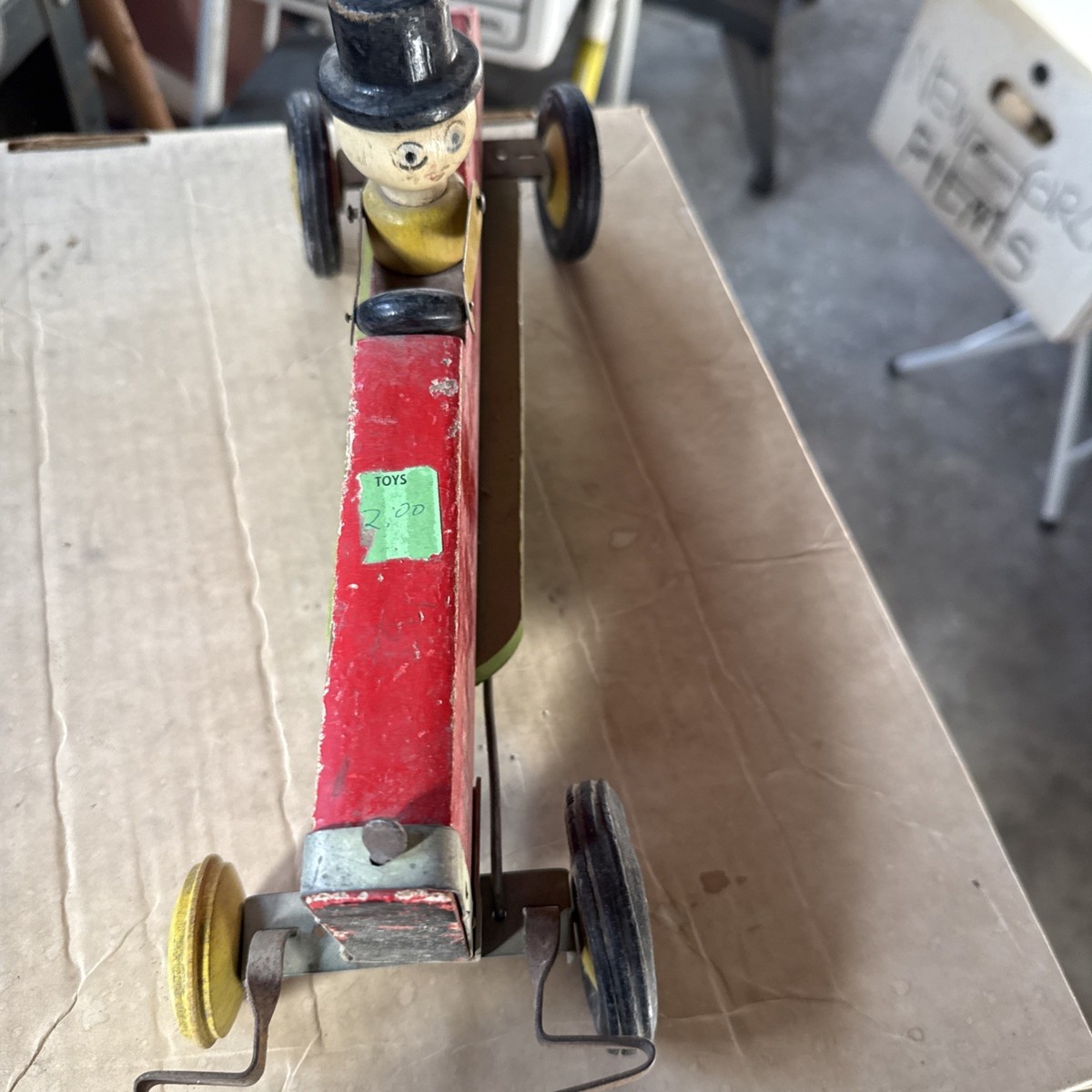 1920'S HUSTLER TOY - ROADSTER -AUTOMOBILE- DRIVER- WOOD PULL