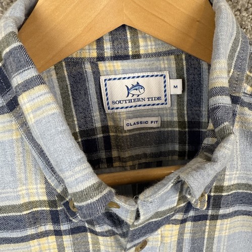 Southern Tide Button Down Flannel Shirt Men’s Medium Classic Fit Blue Plaid - Picture 4 of 7