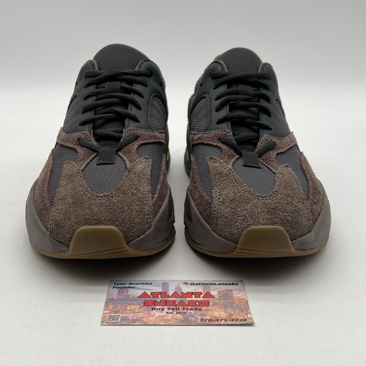 Size 9 - adidas Yeezy Boost 700 V1 Mauve Brown Black (EE9614 Size 9 - adidas Yeezy Boost 700 V1 Mauve Brown Black (EE9614