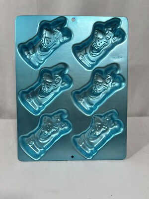 WILTON Blue SCOOBY DOO Mini Treats Metal Cake Pan Cookies Cake Brownies Cupcakes