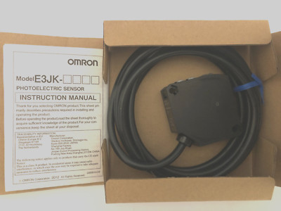 Omron E3JK-RP12 Lichtschranke