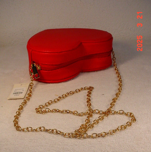 Red Heart Shape Shoulder Cross Body Purse Francesca's New with Tag - Picture 8 of 9