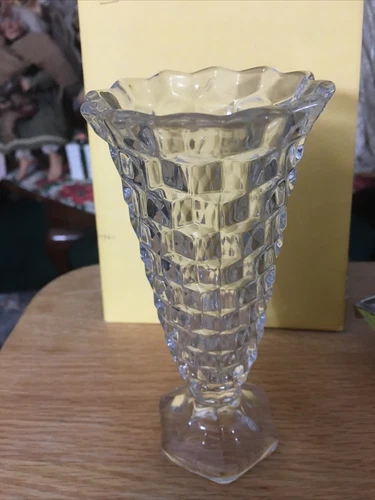 Vintage Fostoria American Clear Glass 6”Hexagon Footed Flared Bud Vase USA