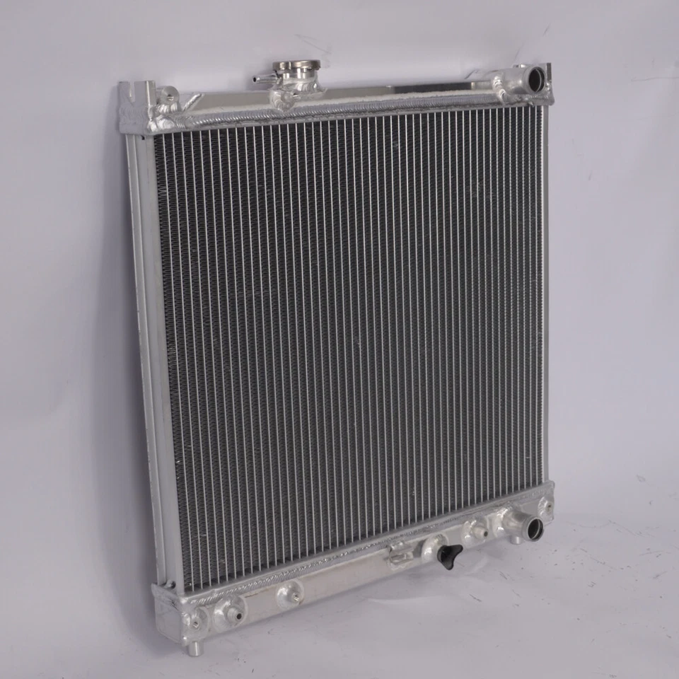 Radiator For Chevrolet 1998 Tracker/Geo 1993-1995 Tracker/Suzuki 93-98 Sidekick Foto 4 de 4