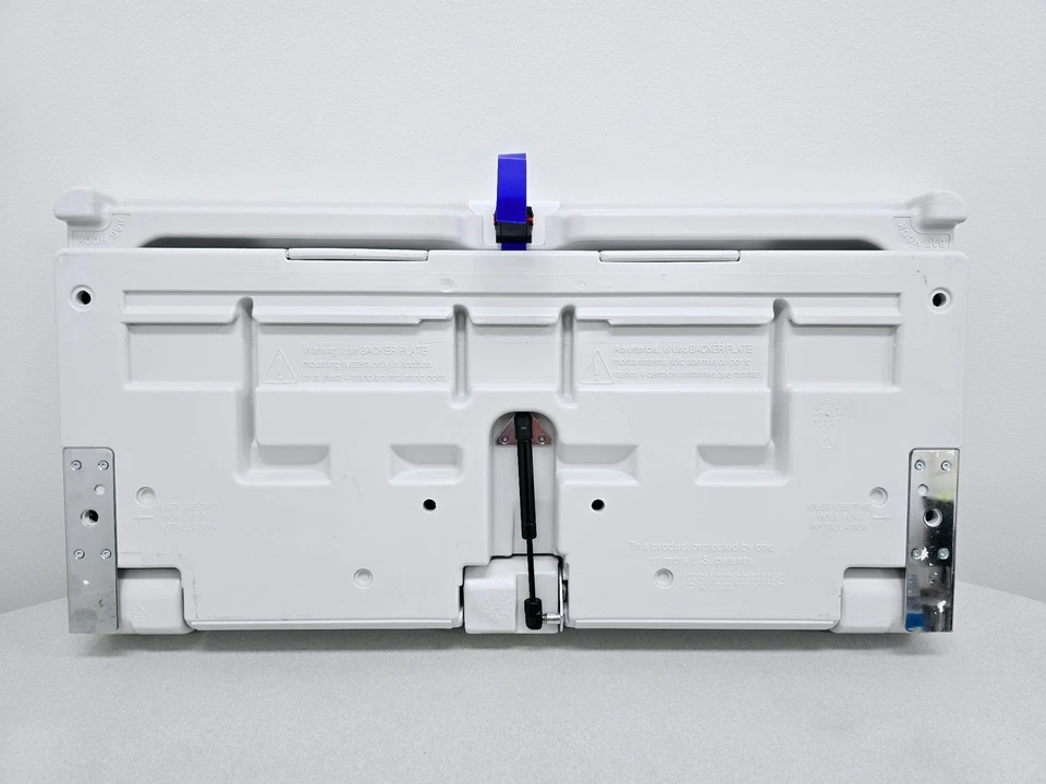 Cambiador horizontal para bebé Foundations 100EH con placa de respaldo, gris claro Foto 3 de 4