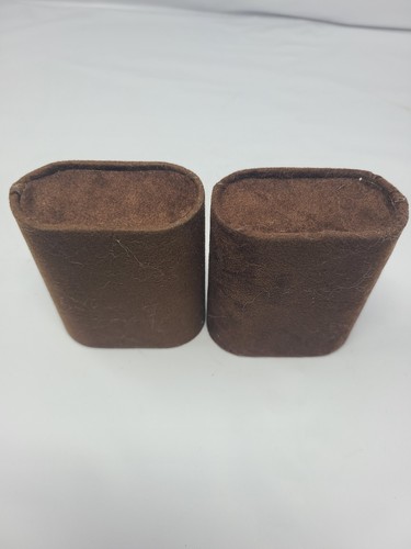 Vintage APEX Brown Felt Backgammon Shakers - Picture 3 of 3