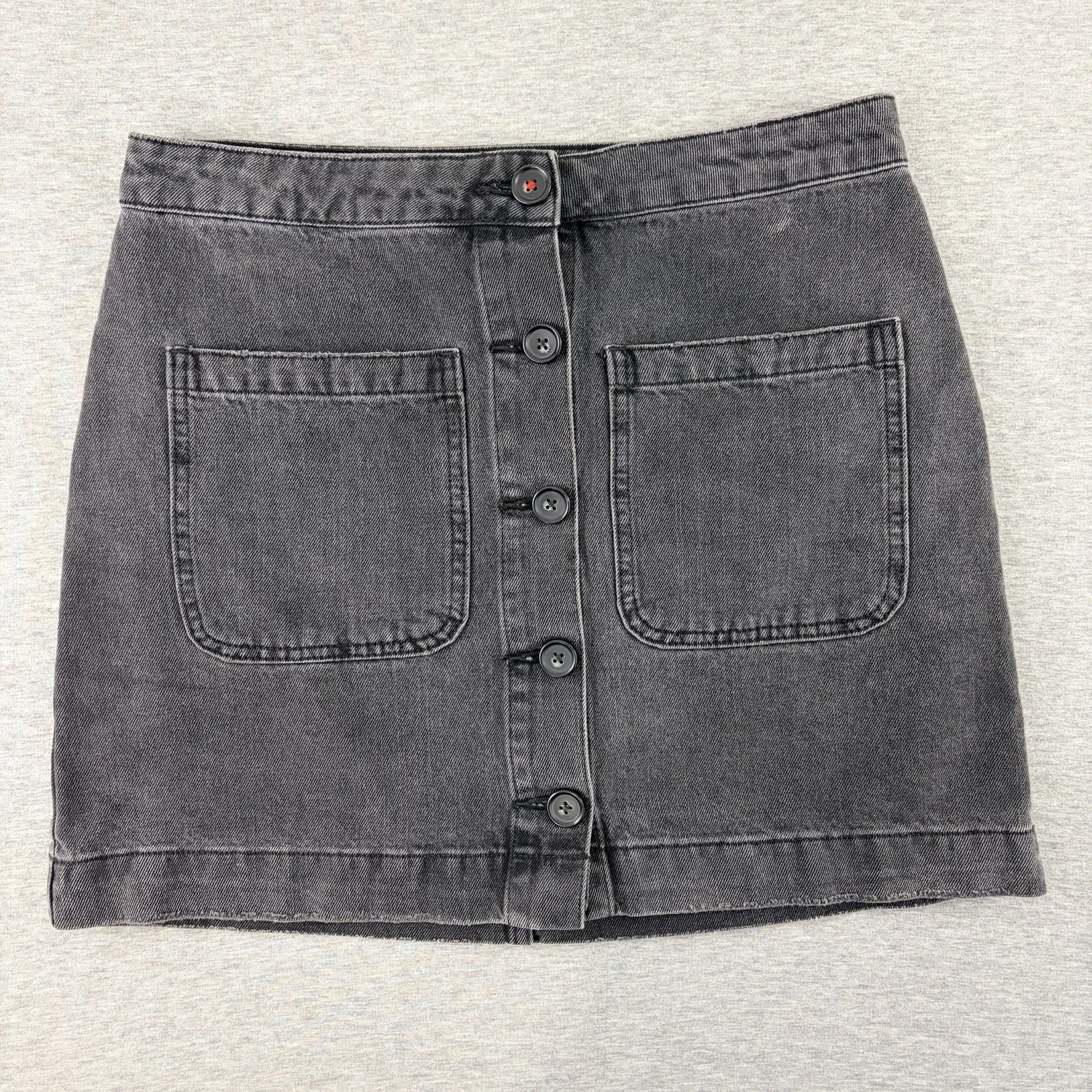 BDG Gray Denim Button Front Mini Skirt Womens Size 28 High Rise Vintage Chic