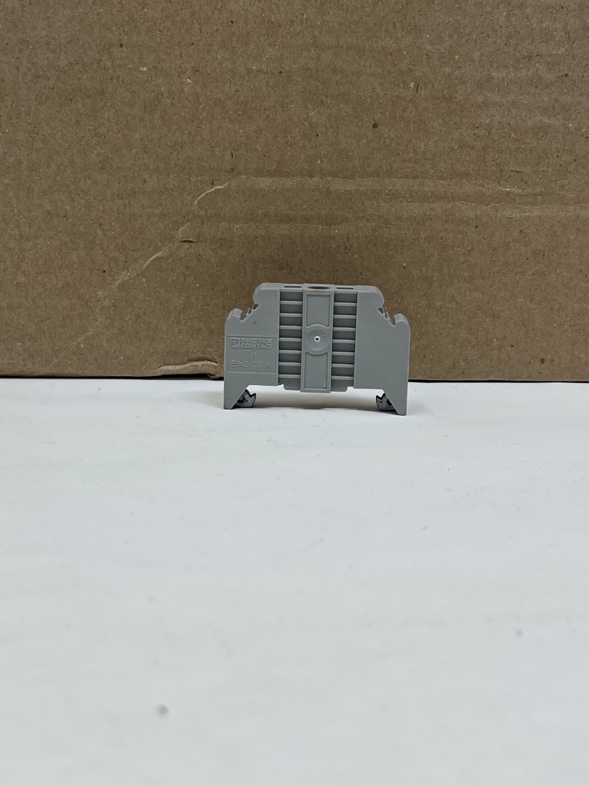 6X Phoenix Contact E/NS 35 N End Clamp