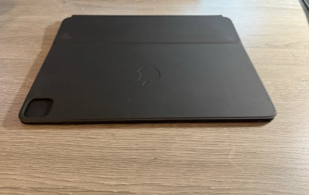 Apple - Magic Keyboard para iPad Air 13" (M2 M3) - Negro Foto 4 de 4