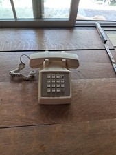 AT T 100 Cream Push Button Desk Phone M30