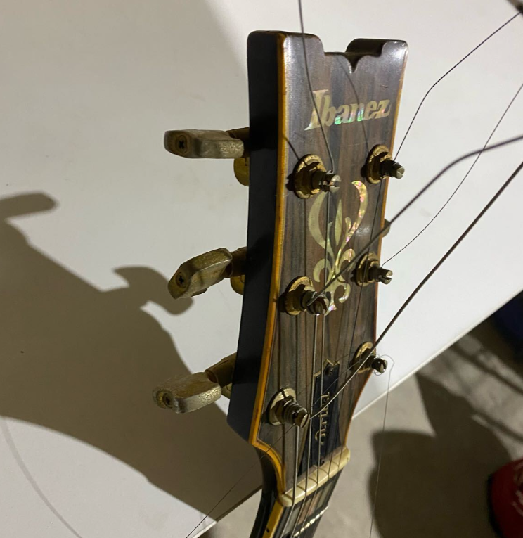 Ibanez Artist Series AR-305 AV 1980s Japan Vintage Electric Guitar