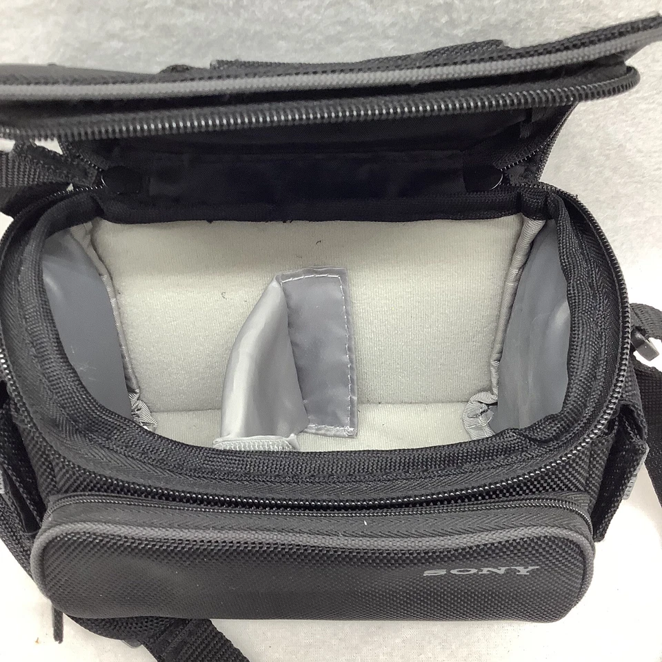 Мягкий чехол для видеокамеры Sony LCS-U10 (черный) - Изображение 3 из 4