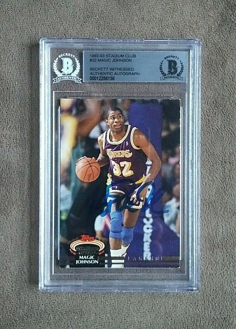 1992-93 Topps Stadium Club Magic Johnson Signed Card #32 Beckett Authentic Auto