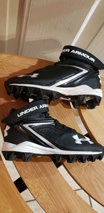 10k baseball cleats