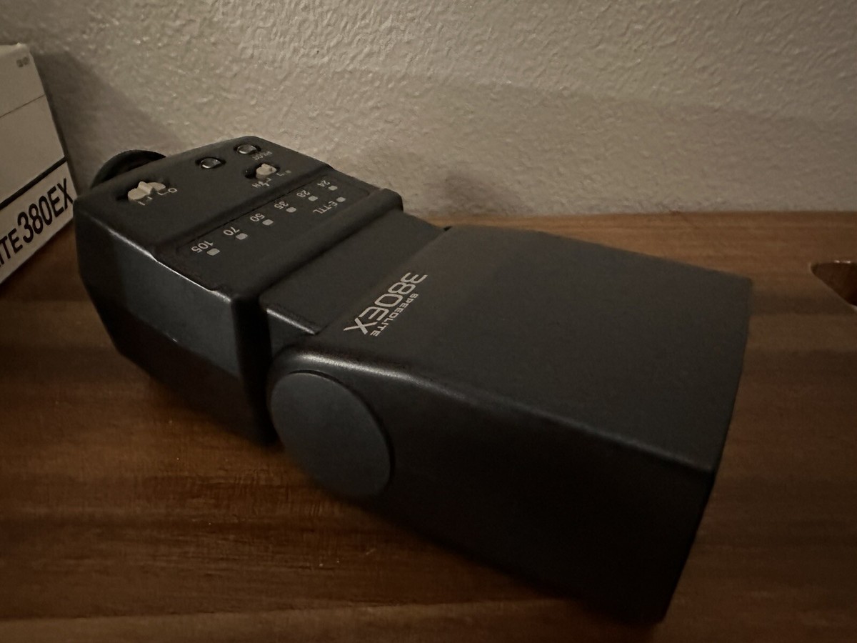 Canon Speedlite 380EX Shoe Mount Flash for Canon for sale