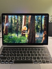 Apple 2019 MacBook Pro 13 Touchbar 1.4GHz Qua...
