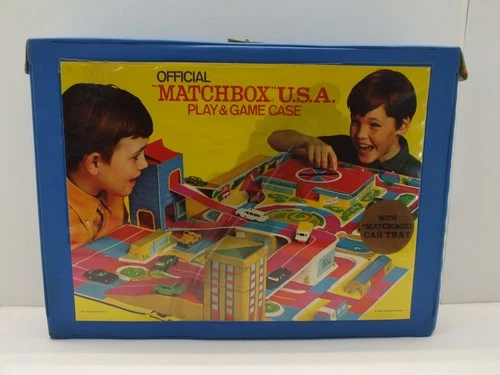 LESNEY MATCHBOX USA 1969 PLAY GAME CARRY CASE EXCELLENT  (L795)