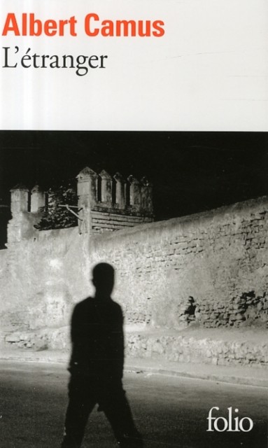 L'etranger by Albert Camus (Paperback Book)