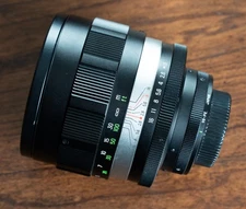 Spiratone YS 135mm f/1.8 M42 mount lens (Near Mint)