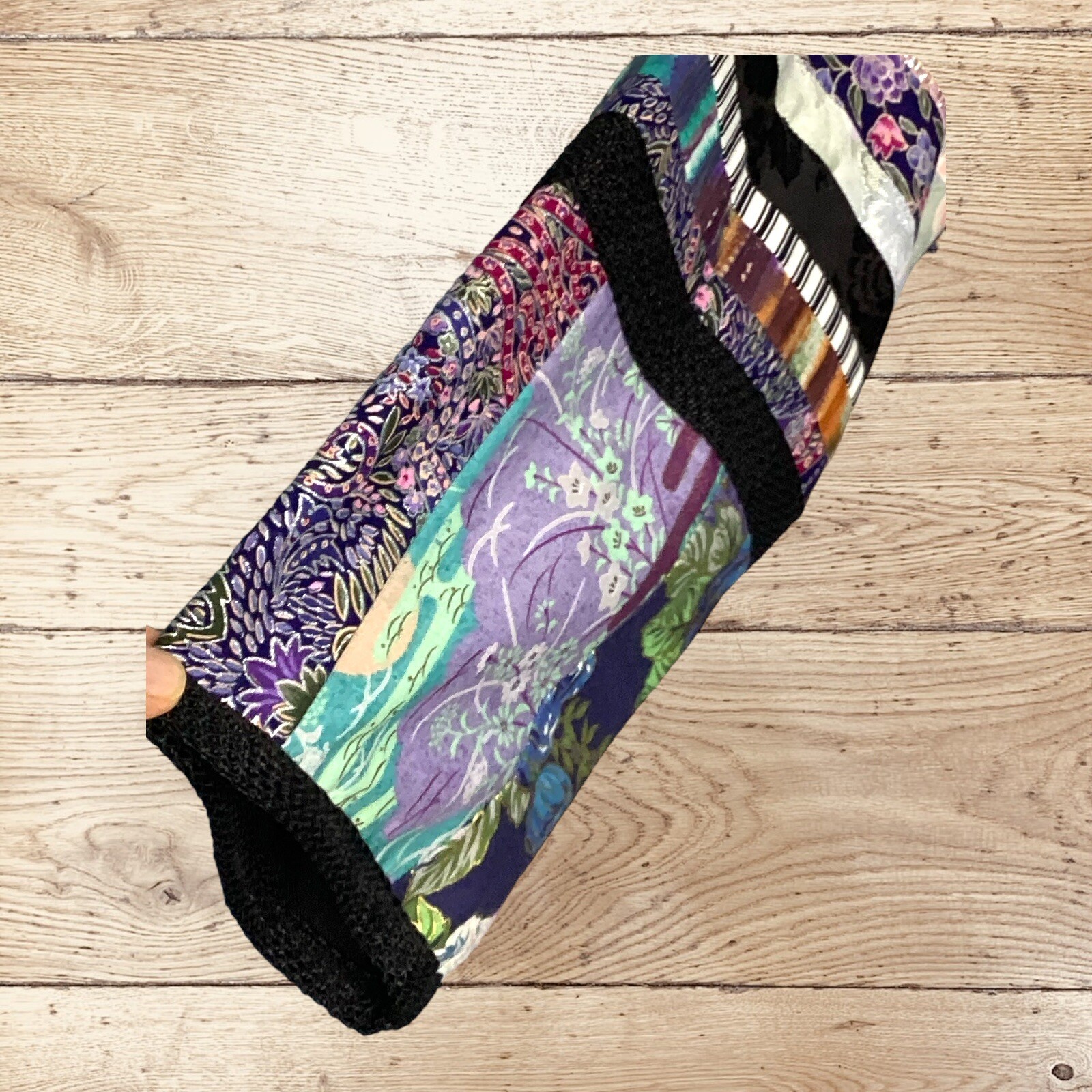 Quilt Jacket Patchwork XL Hand Sewn Multicolor Bo… - image 6