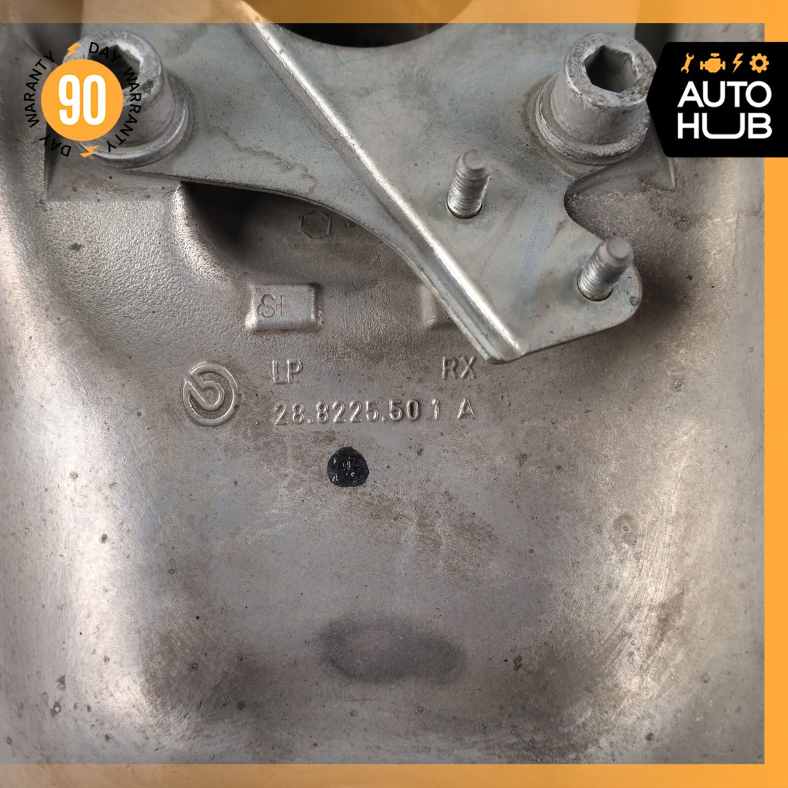 03-10 Maserati Quattroporte M139 Front Left Side Spindle Knuckle Hub OEM