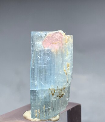 50 CRT Aquamarine crystal with appetite From sakardu pakistan