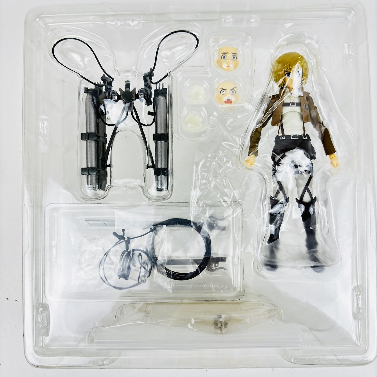 Max Factory figma EX 017 Attack on Titan Armin Arlert Figure W/box