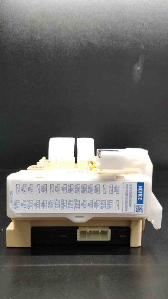 ✅ Toyota Corolla 2016 cabina caja de fusibles PN: 89221-02370 OEM Foto 4 de 4