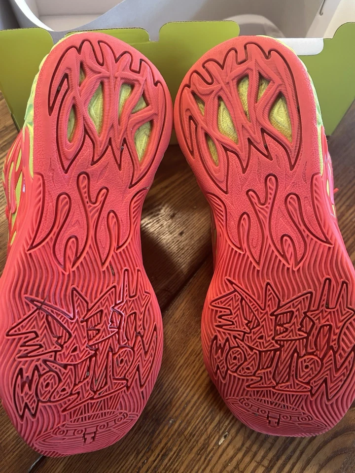 Puma LaMelo Ball MB.04 1love - Not From Here - Rare - Size 6y Boys 6 Youth - Image 3 of 4