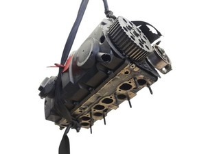 038103373C zylinderkopf r. für VOLKSWAGEN PASSAT BERLINA (3B2) 1996 9203166