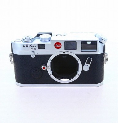 Leica M6 Silber Messsucher Filmkamera LEITZ WETZLAR Graviert aus Japan E0518