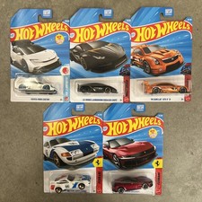 Lot Of 5 Hotwheels 2026 D Case Nice Mix See Pictures, Ferrari, Prius,  More 
