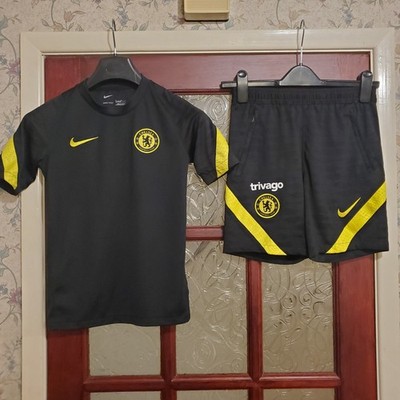 Nike Chelsea Fußball Set Shirt Shorts schwarz gelb Kinder Medium Alter 10-12 gut