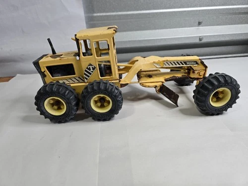 Tonka Yellow Farm Truck Toy Vintage Road Grader Plow dual axle