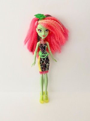 Vintage Monster High Doll Electrified Hair Raising Ghouls Venus McFlytrap