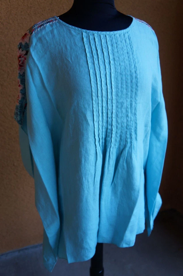 NEW Johnny Was JWLA Floral Embroidered BOHO Contessa Pintuck Poncho Blouse Top S - Image 3 of 4