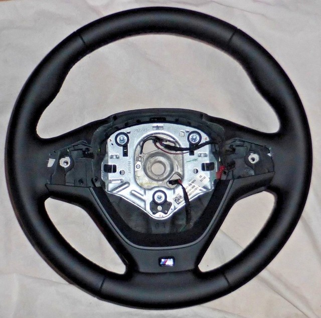 BMW OEM F25 X3 201116 & F26 X4 M Sport Heated Steering Wheel & Lower