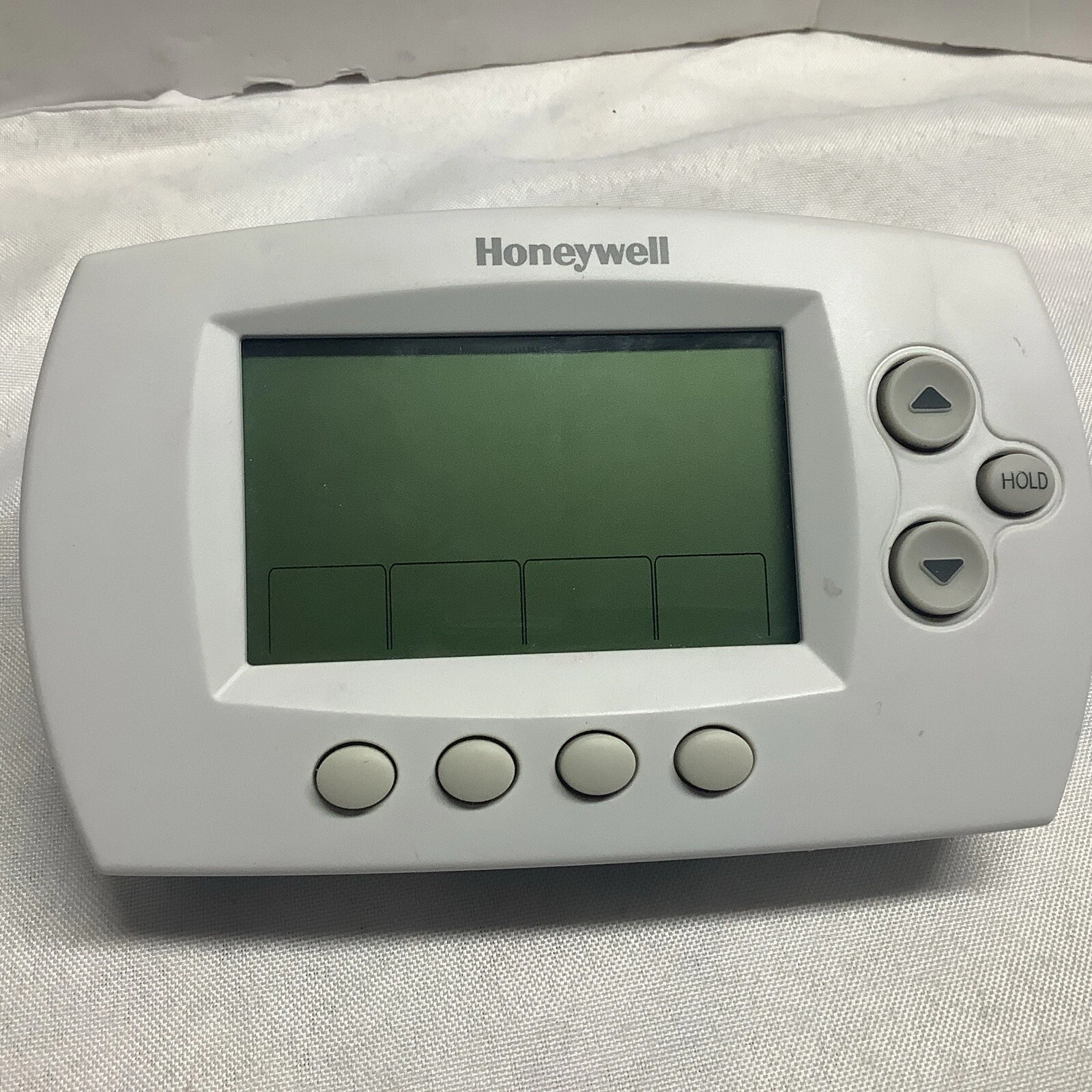 Honeywell Home Wi-Fi 7-Day Programmable Thermostat RTH6580WF1001