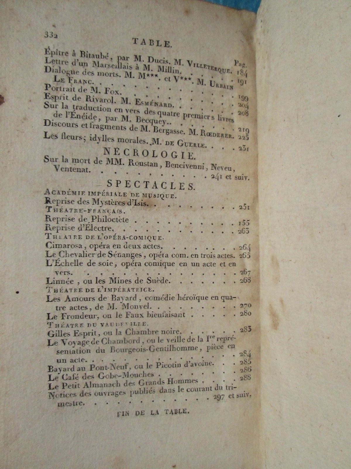 Foto 11 di 12