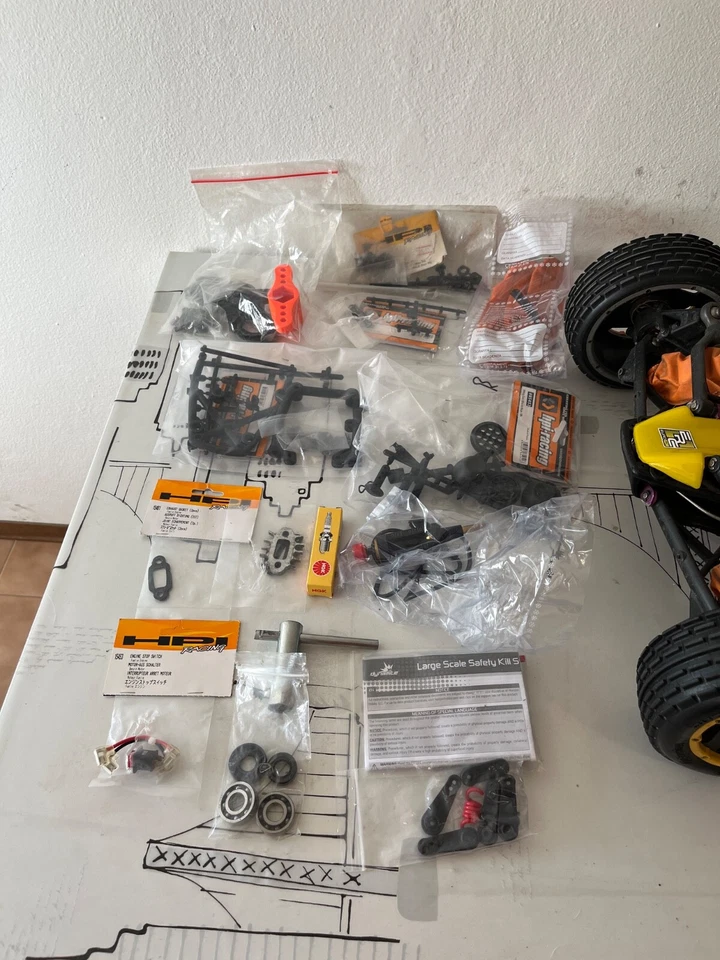 HPI BAJA 5B 1/5 rc car con motore montata 1:5 gas gasoline 23cc - Immagine 2 di 4