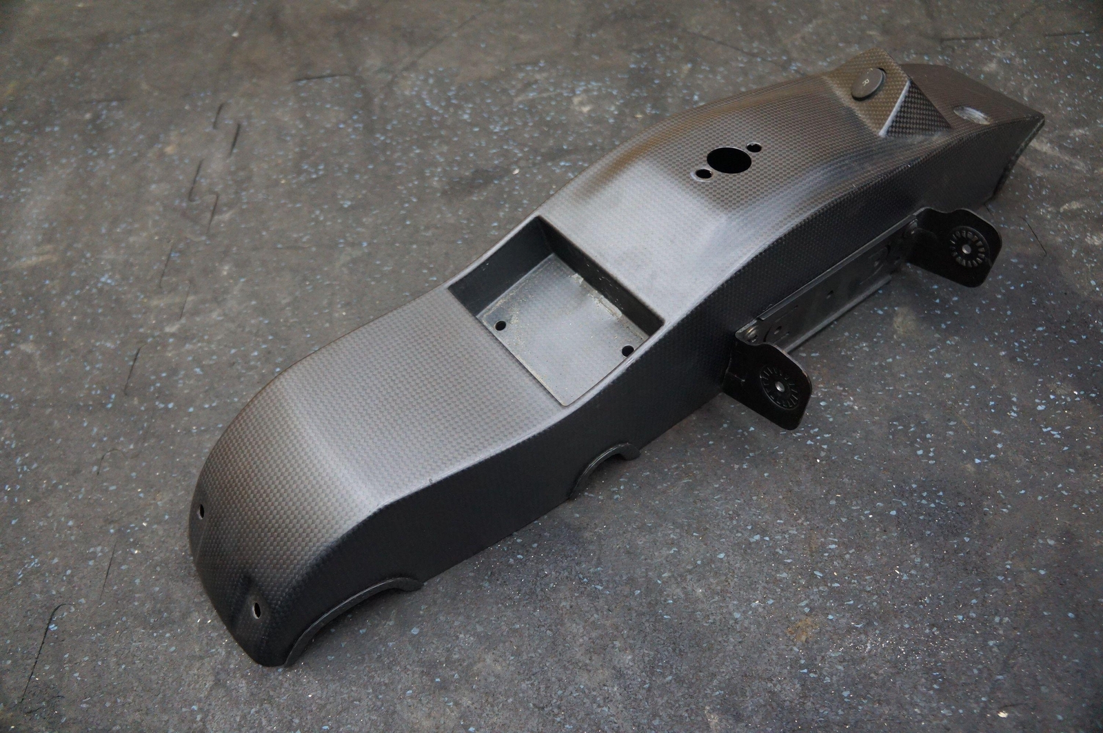 Center Console Armrest Tunnel Carbon Fiber 83264900 Ferrari 458 Challenge *Note*