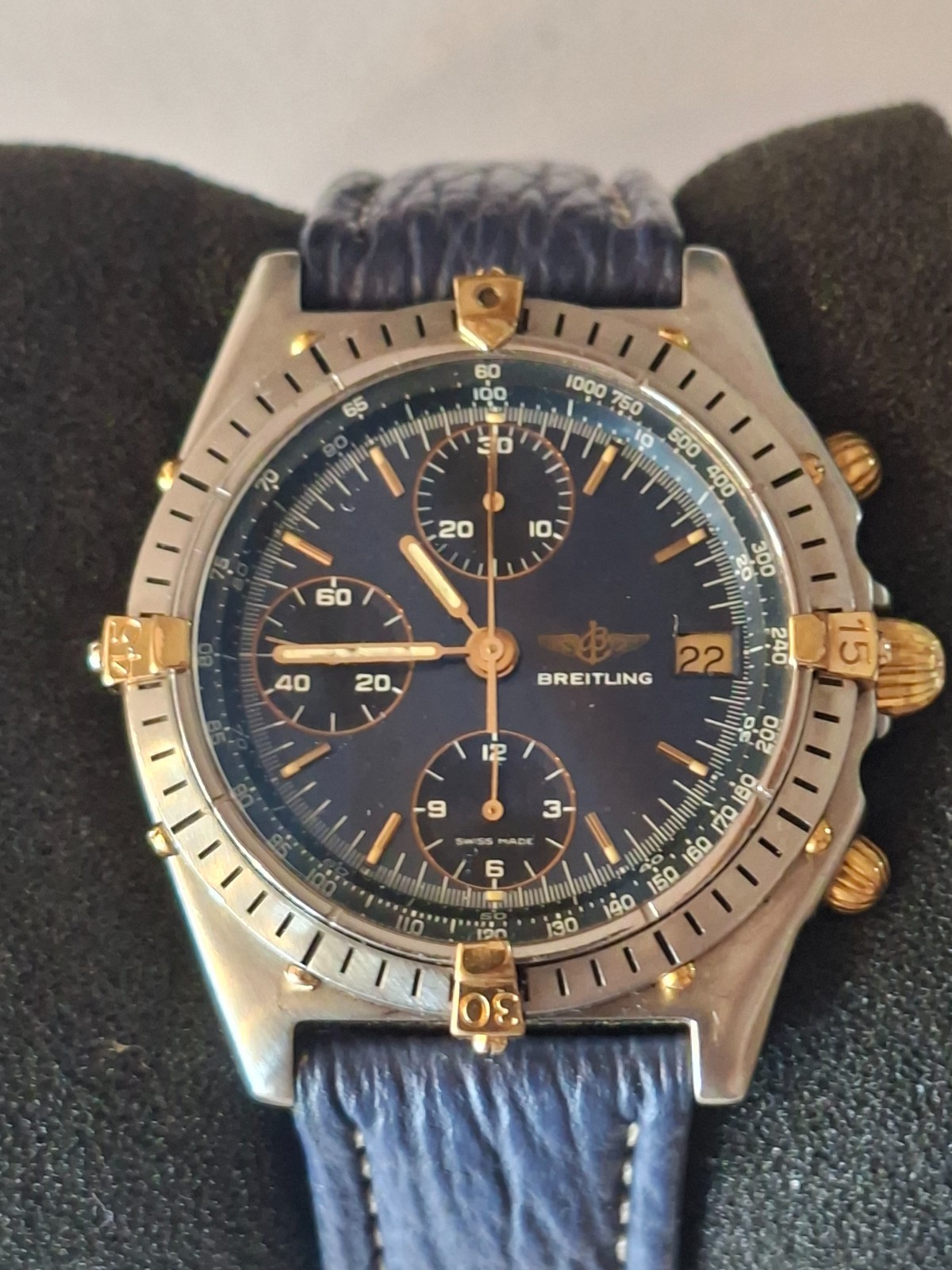 Наручные часы breitling chronomat b13047