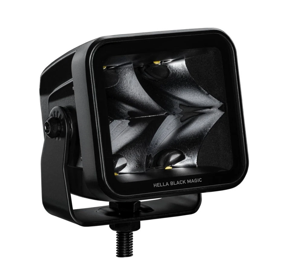 Fernscheinwerfer 24 V LED HELLA BLACK MAGIC 3.000lm Anbauscheinwerfer - Bild 3 von 4