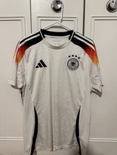 4 Soccer Jerseys Replica Version and 1 Messi Soccer Jersey Size XL Adult Men