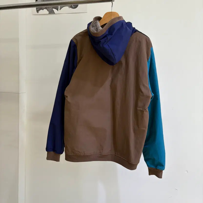 Gym Master Reversible Jacket - Second Hand, Condi… - image 1