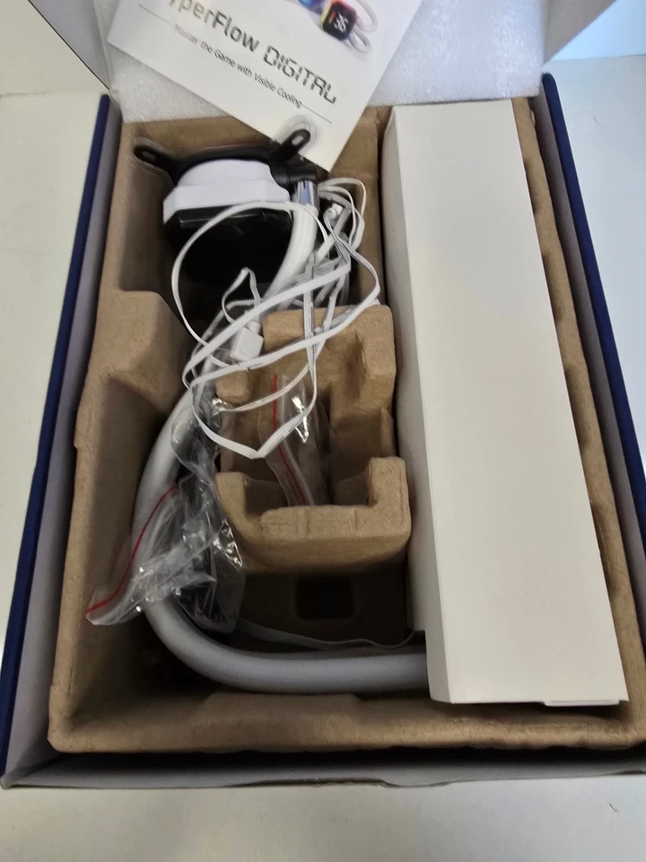 Montech HyperFlow Digital 240mm All in One Liquid CPU Cooling Kit - White - Image 3 of 4