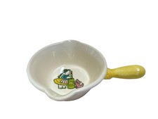 PoppyTrail Ceramic Girl & Cat Illustration Yellow Handle Vintage